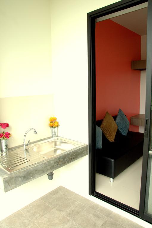 Phuket Dusit Naka Place חדר תמונה