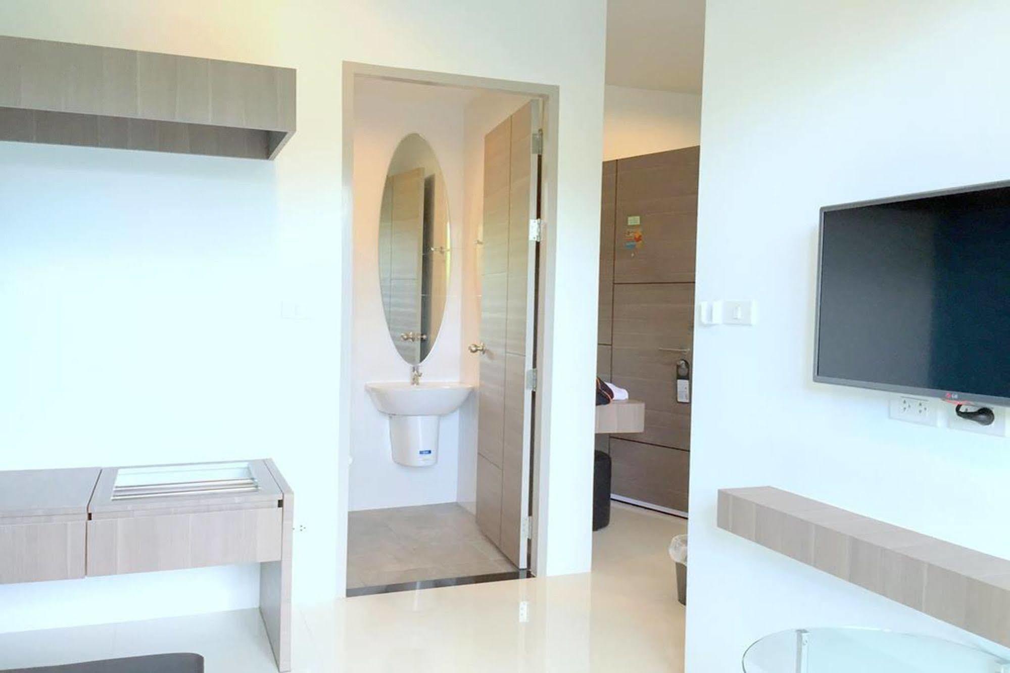 Phuket Dusit Naka Place מראה חיצוני תמונה